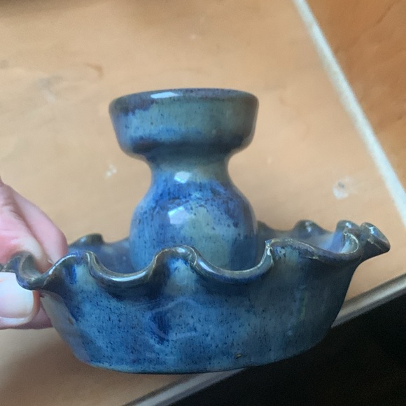 Pie Crust Pottery candle holder - Picture 2 of 3